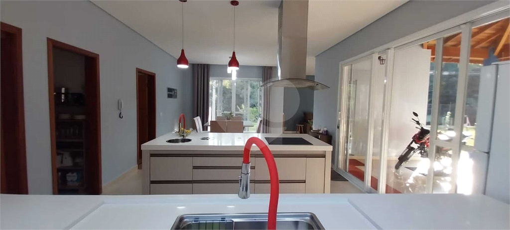 Casa à venda com 3 quartos, 160m² - Foto 4