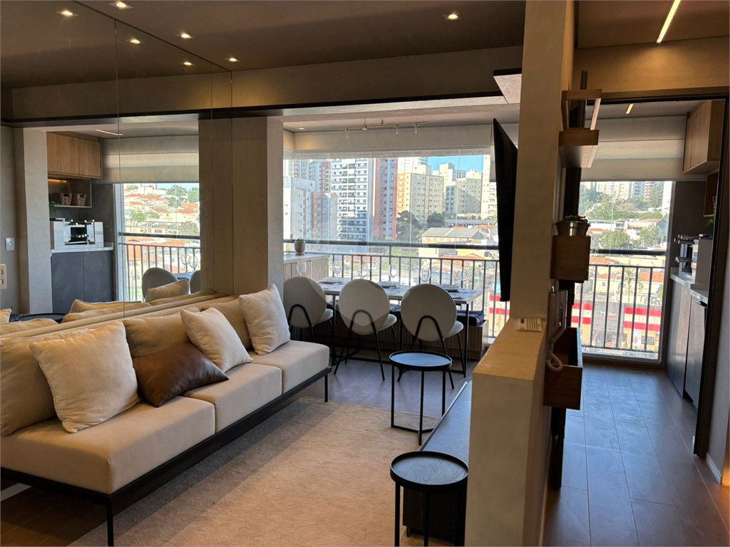 Apartamento novo de 2 dormitórios e 1 vaga na Saúde