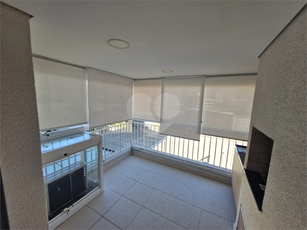 APARTAMENTO em BARRA FUNDA