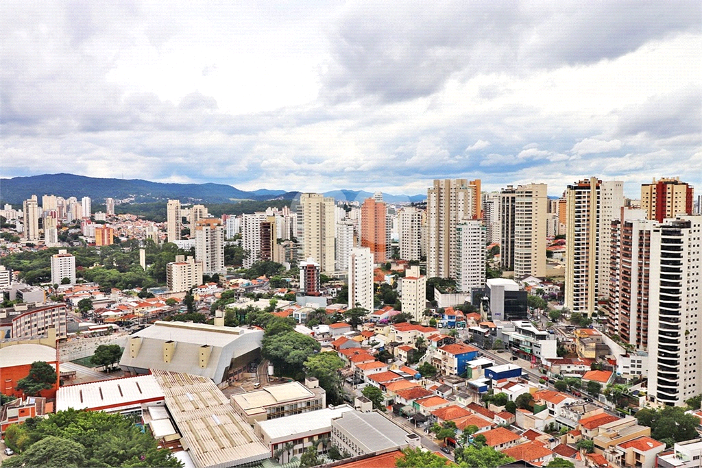 Apartamento à venda em Santa Teresinha – 163 m² | Varanda Gourmet | 3 Vagas | 3 Suítes