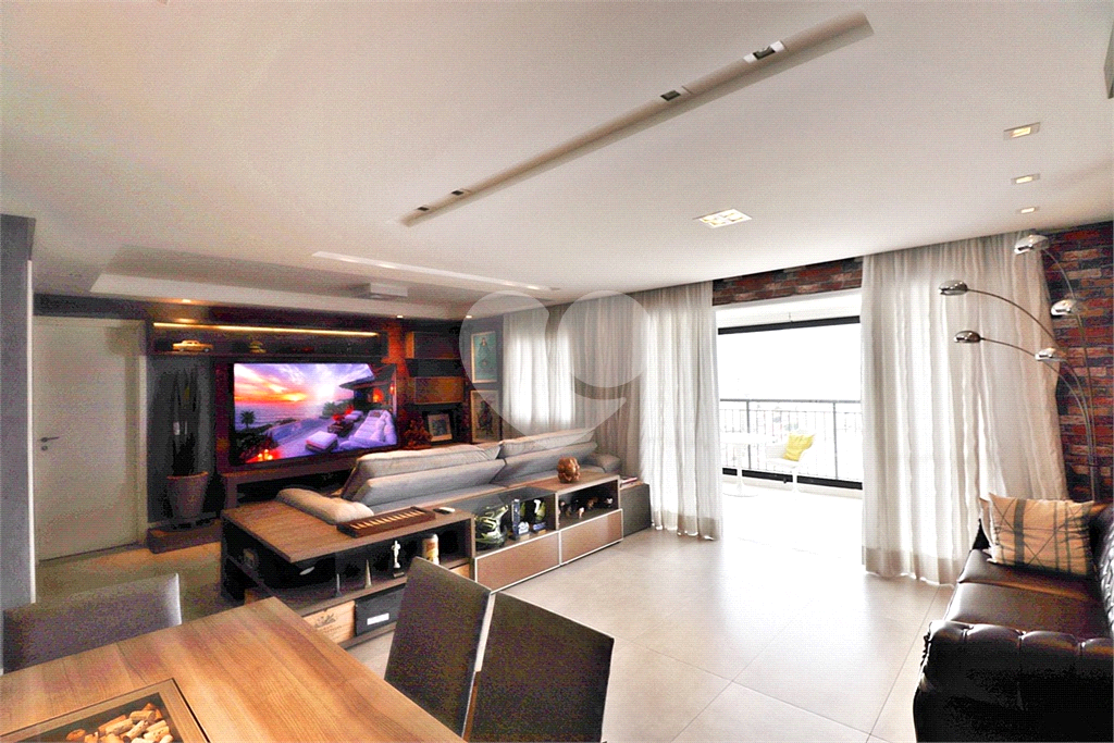 Apartamento à venda em Santa Teresinha – 163 m² | Varanda Gourmet | 3 Vagas | 3 Suítes