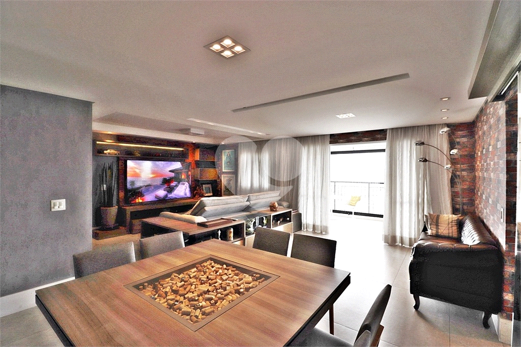 Apartamento à venda em Santa Teresinha – 163 m² | Varanda Gourmet | 3 Vagas | 3 Suítes