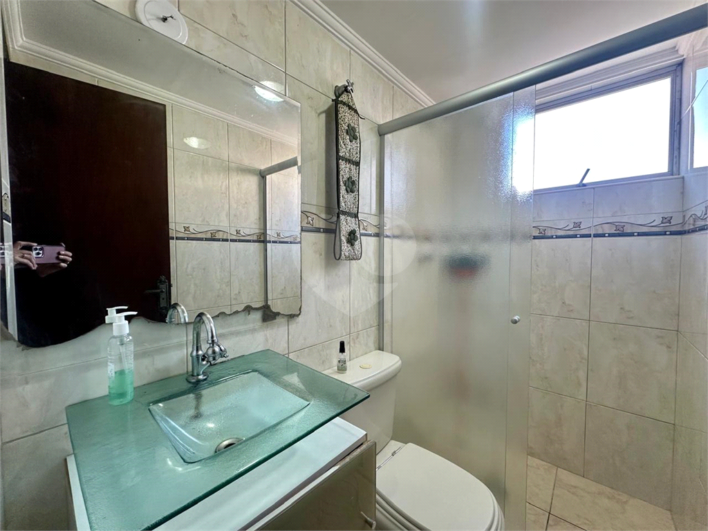 Apartamento com dois quartos, vaga fixa - Horto Florestal
