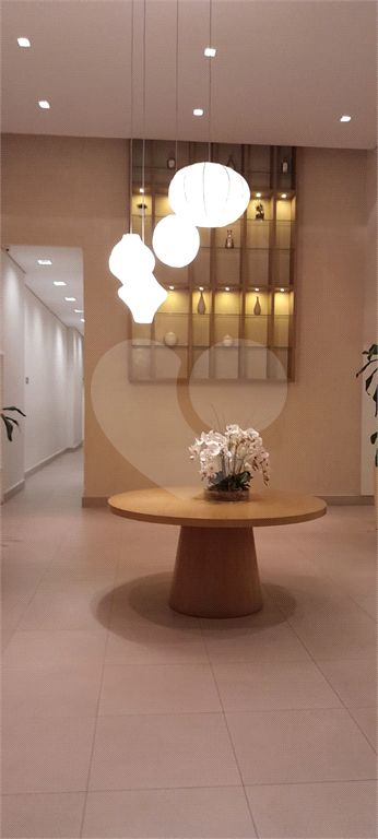 APARTAMENTO em VILA SÔNIA