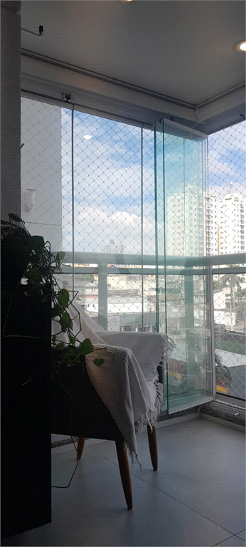 APARTAMENTO em VILA SÔNIA