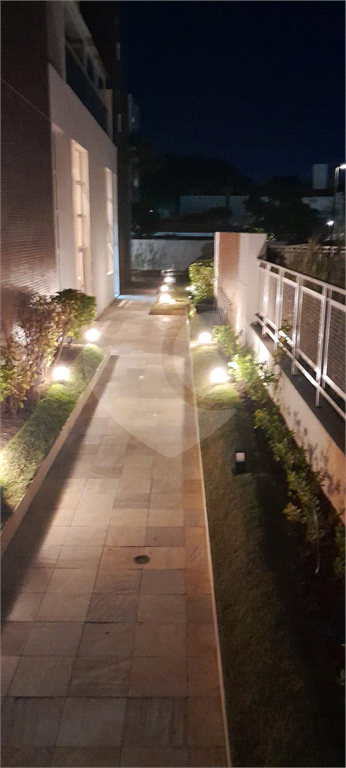 APARTAMENTO em VILA SÔNIA