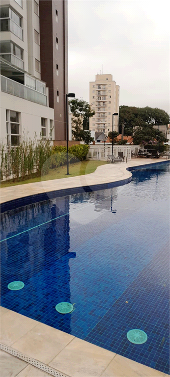 APARTAMENTO em VILA SÔNIA