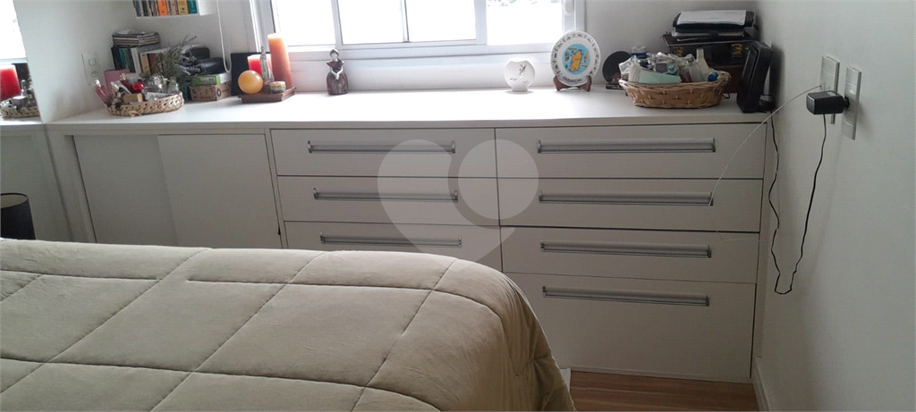 APARTAMENTO em VILA SÔNIA