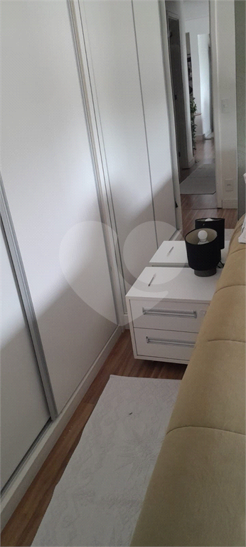 APARTAMENTO em VILA SÔNIA