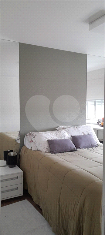 APARTAMENTO em VILA SÔNIA