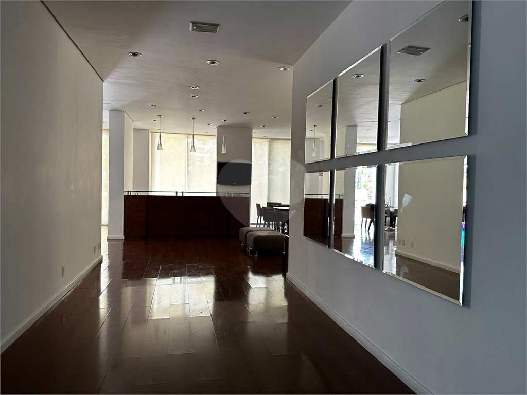 APARTAMENTO em PANAMBY