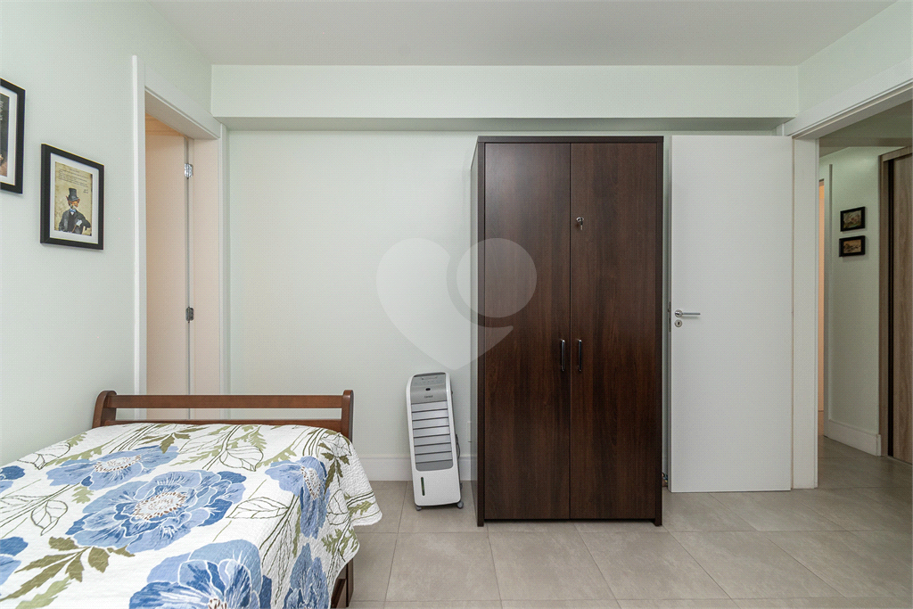 APARTAMENTO À VENDA NA MOÓCA 