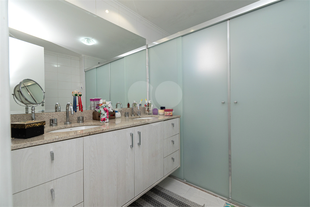 APARTAMENTO À VENDA NA MOÓCA 