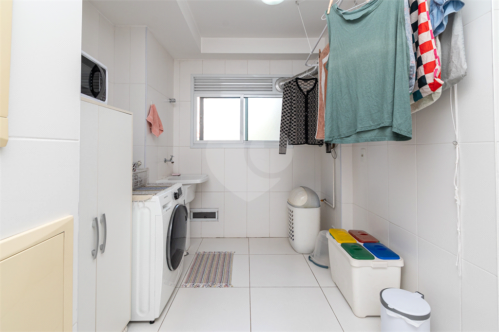 APARTAMENTO À VENDA NA MOÓCA 