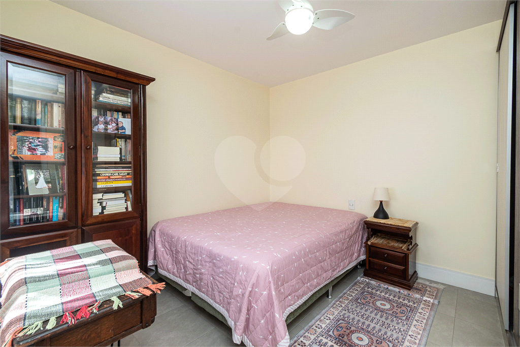 APARTAMENTO À VENDA NA MOÓCA 