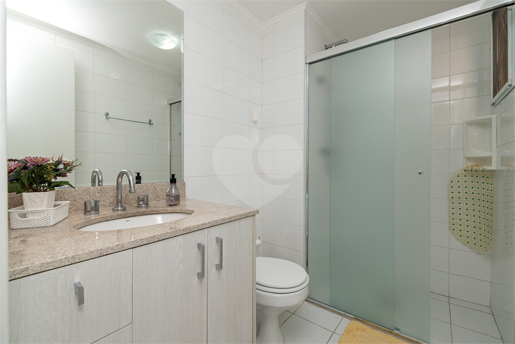 APARTAMENTO À VENDA NA MOÓCA 