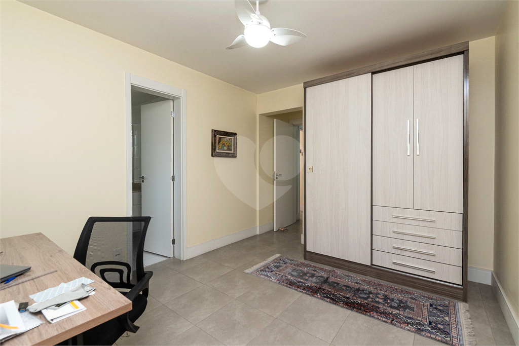 APARTAMENTO À VENDA NA MOÓCA 