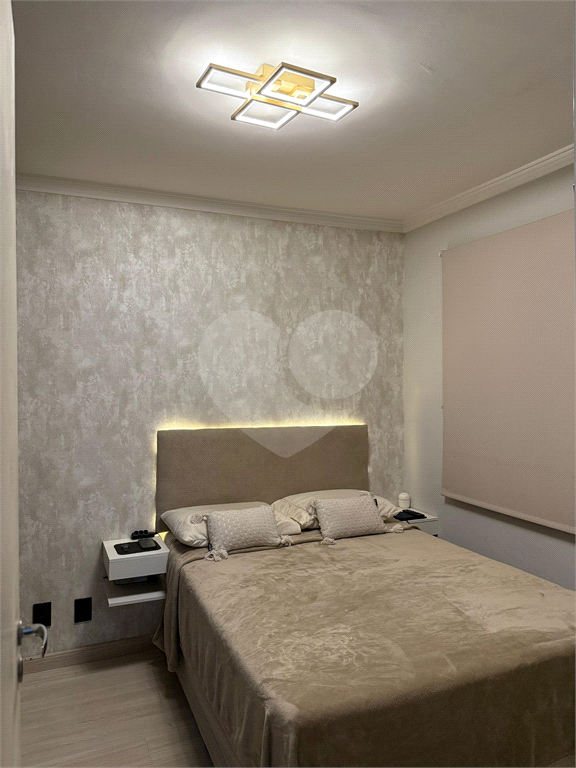 APARTAMENTO em VILA VENDITTI