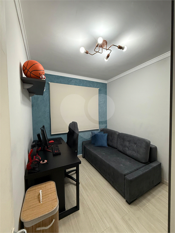 APARTAMENTO em VILA VENDITTI