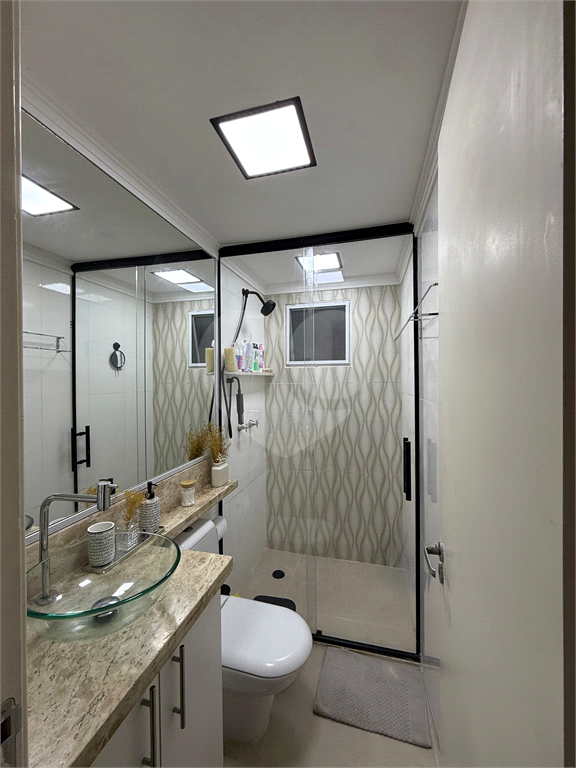 APARTAMENTO em VILA VENDITTI