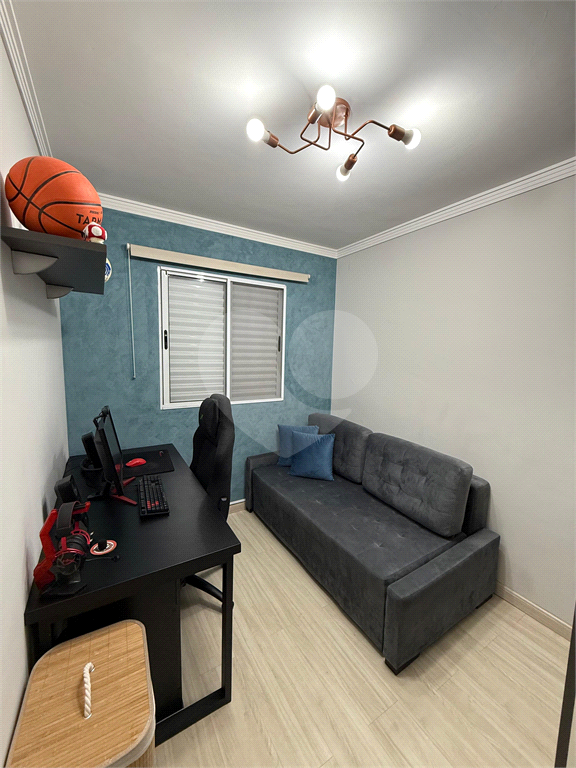 APARTAMENTO em VILA VENDITTI