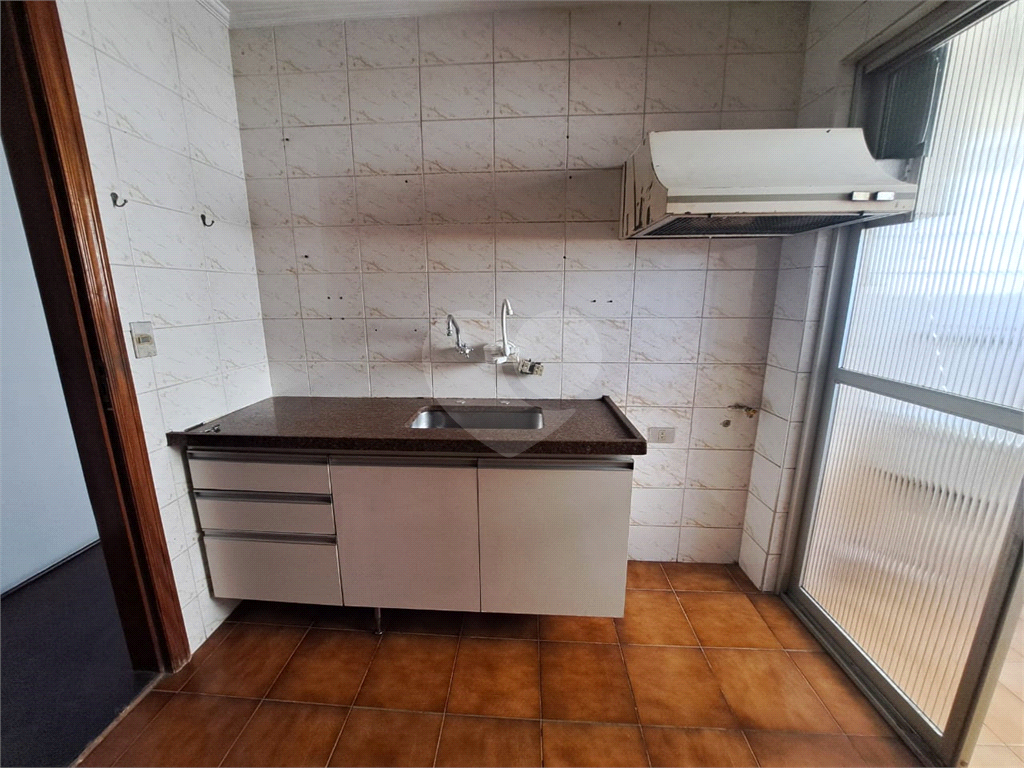 Apartamento à Venda 58m²| 2 Dormitórios| Sala para 2 Ambientes| 2 Vagas| Varanda em Santana
