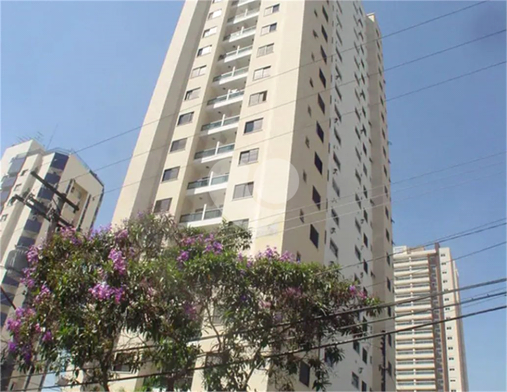 Apartamento a 800 metros do Metro Saúde