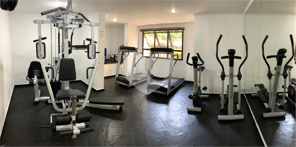 Apartamento a 800 metros do Metro Saúde