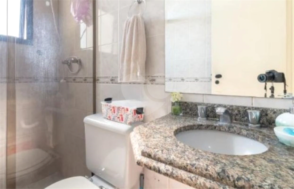Apartamento a 800 metros do Metro Saúde