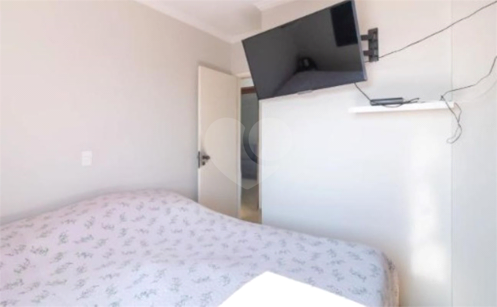 Apartamento a 800 metros do Metro Saúde