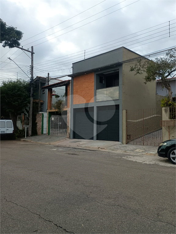 Sobrado à venda com 3 quartos, 135m² - Foto 3