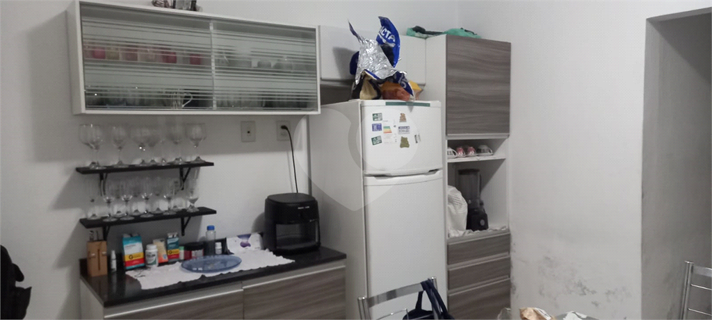 Casa à Venda em Jaçanã 1 Dormitório, 1 Sala, 1 Banheiro, 1 Vaga, Quintal com Edícula 