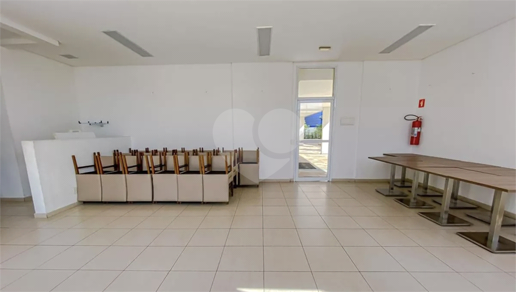 Apartamento à venda com 2 quartos, 54m² - Foto 20