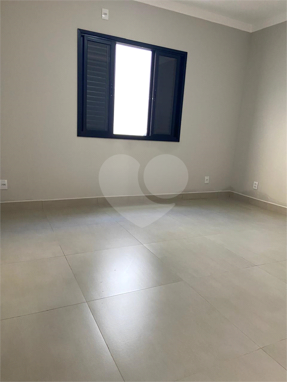Casa à venda com 3 quartos, 92m² - Foto 13