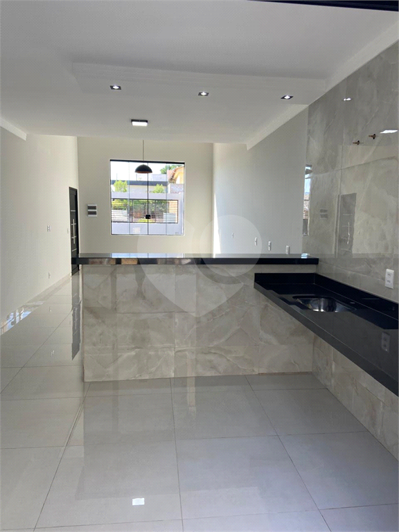 Casa à venda com 3 quartos, 92m² - Foto 3