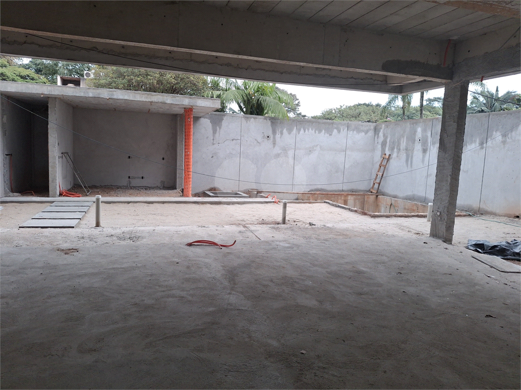 Condomínio para Venda - Alto De Pinheiros