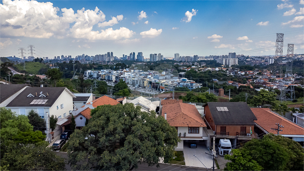 CASA EM CONDOMÍNIO À VENDA NO RESIDENCIAL ALPHAVILLE 9 