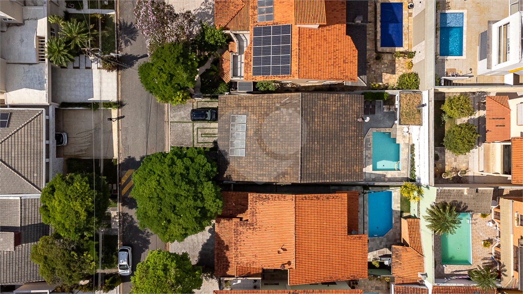 CASA EM CONDOMÍNIO À VENDA NO RESIDENCIAL ALPHAVILLE 9 