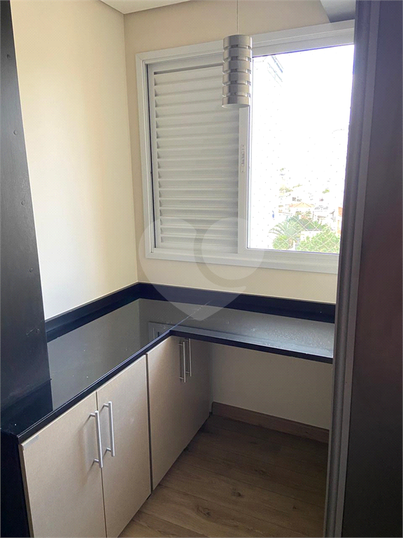 Apartamento para Locação no Parada Inglesa com 2 Suítes, 3 banheiros e 2 vagas de garagem