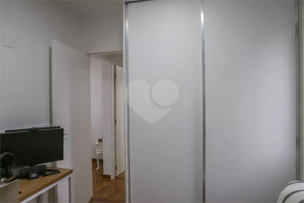 APARTAMENTO em PERDIZES