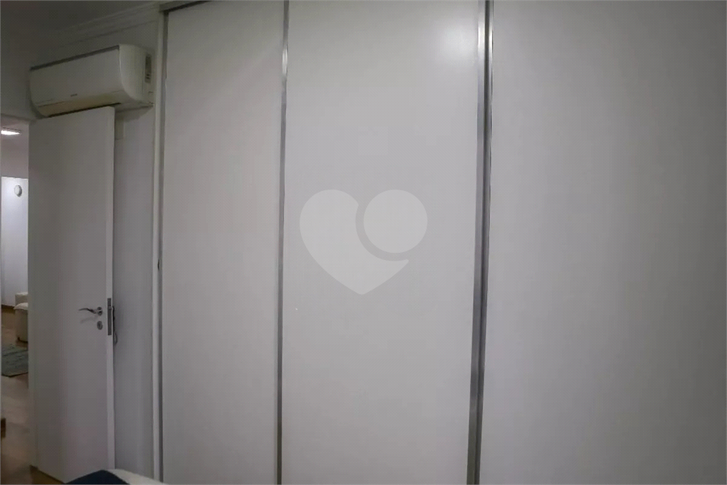 APARTAMENTO em PERDIZES