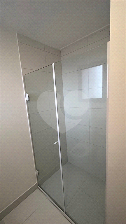 Apartamento para alugar com 2 quartos, 80m² - Foto 23