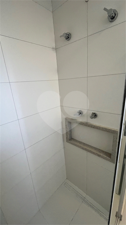 Apartamento para alugar com 2 quartos, 80m² - Foto 24
