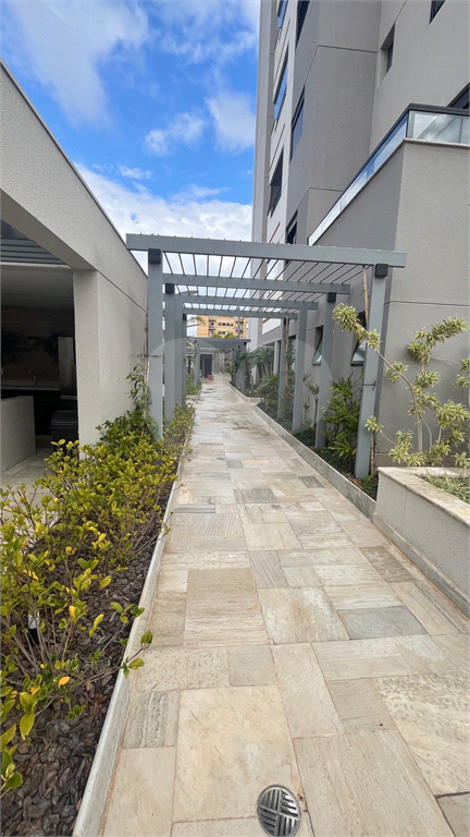 Apartamento para alugar com 2 quartos, 80m² - Foto 55