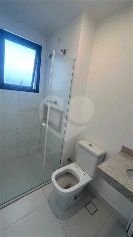 Apartamento para alugar com 2 quartos, 80m² - Foto 30