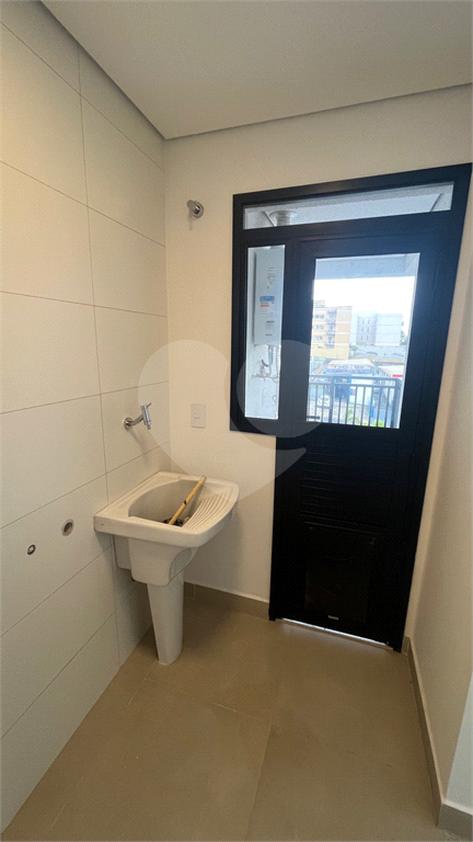 Apartamento para alugar com 2 quartos, 80m² - Foto 8