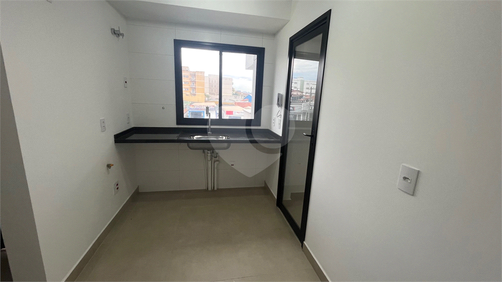 Apartamento para alugar com 2 quartos, 80m² - Foto 3