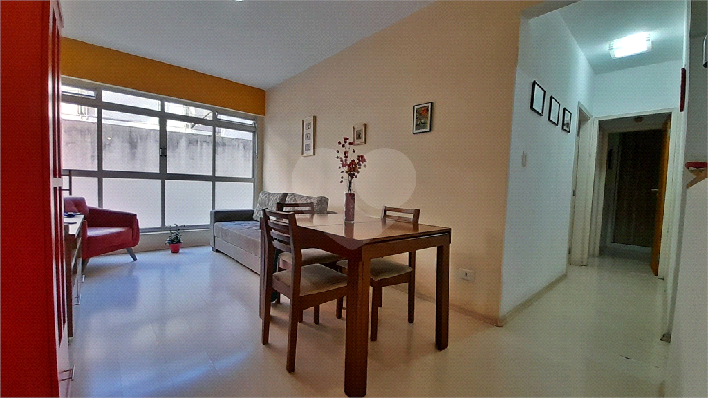 APARTAMENTO em CERQUEIRA CÉSAR