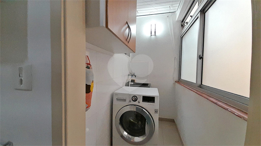 APARTAMENTO em CERQUEIRA CÉSAR