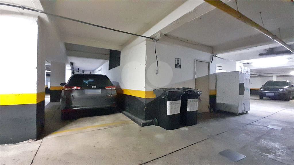 APARTAMENTO em CERQUEIRA CÉSAR